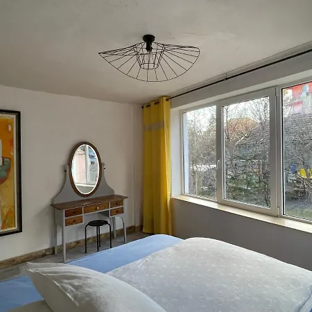 Art Govora Apartment